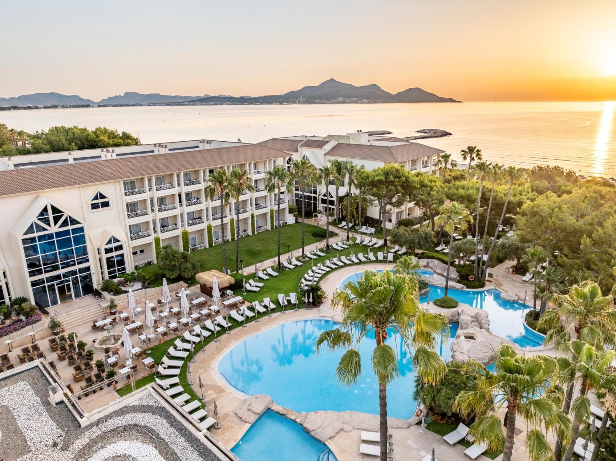 ホテル グルーポテル パルク ナチュラル＆スパ プラヤ・デ・ムロ エクステリア 写真 Hilton Dalaman Resort & Spa