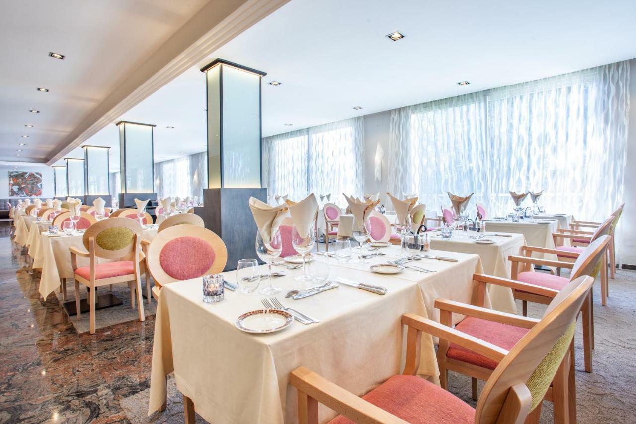 ホテル グルーポテル パルク ナチュラル＆スパ プラヤ・デ・ムロ エクステリア 写真 Restaurant